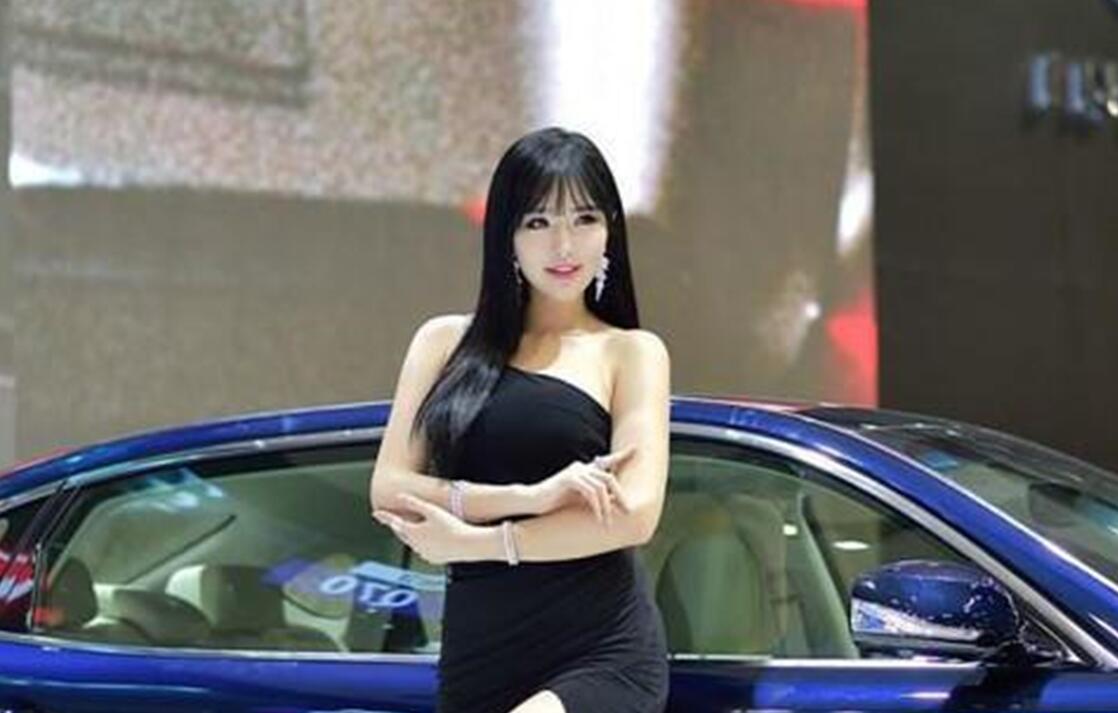 最新国内顶级作品职业色 影师和嫩 模潜规 则居家啪 啪视频流出 约炮极品美乳车模李 雪 进门站炮就开 操